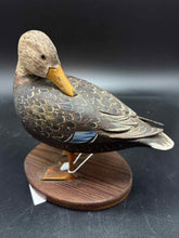Load image into Gallery viewer, Wood Figurine