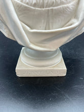 Load image into Gallery viewer, Jenny Lind Classical Bust Sculpture