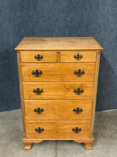 Load image into Gallery viewer, Maple 5-Drawer Chest