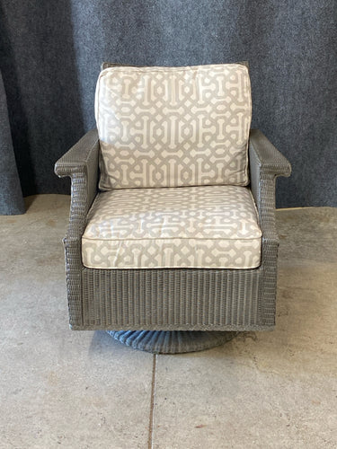 Lloyd Flanders Wicker Swivel Rocker