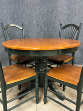 Load image into Gallery viewer, Farmhouse Style 5-Piece Dining Set