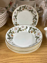 Load image into Gallery viewer, Wedgwood Gold Trim Fruit Bone China White Dinnerware set