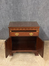 Load image into Gallery viewer, Baker Furniture Georgian Style Mahogany Nightstand