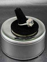 Load image into Gallery viewer, Sterling Silver Ring