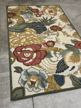 Load image into Gallery viewer, Pottery Barn "Amelie" Hand-Tufted Wool Rug