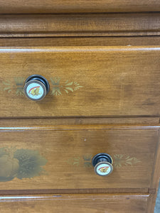 Hitchcock 9-Drawer Dresser With Mirror