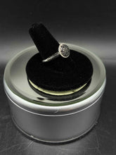 Load image into Gallery viewer, Sterling Silver Ring