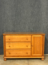 Load image into Gallery viewer, Maple 3-Drawer Dresser with Cabinet Door
