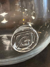 Load image into Gallery viewer, Large Gommaire Clear Glass Vase