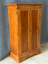 Load image into Gallery viewer, Hooker Furniture Cherry Wardrobe Armoire