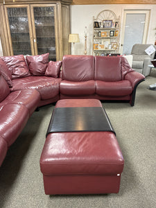 Ekornes Stressless Eldorado 3 Piece Leather Sectional With Storage Ottoman