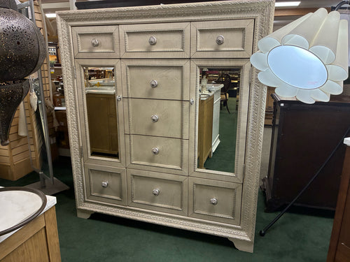 *NEW* Net Retailers Camila Creamy White Rubberwood Accent Chest