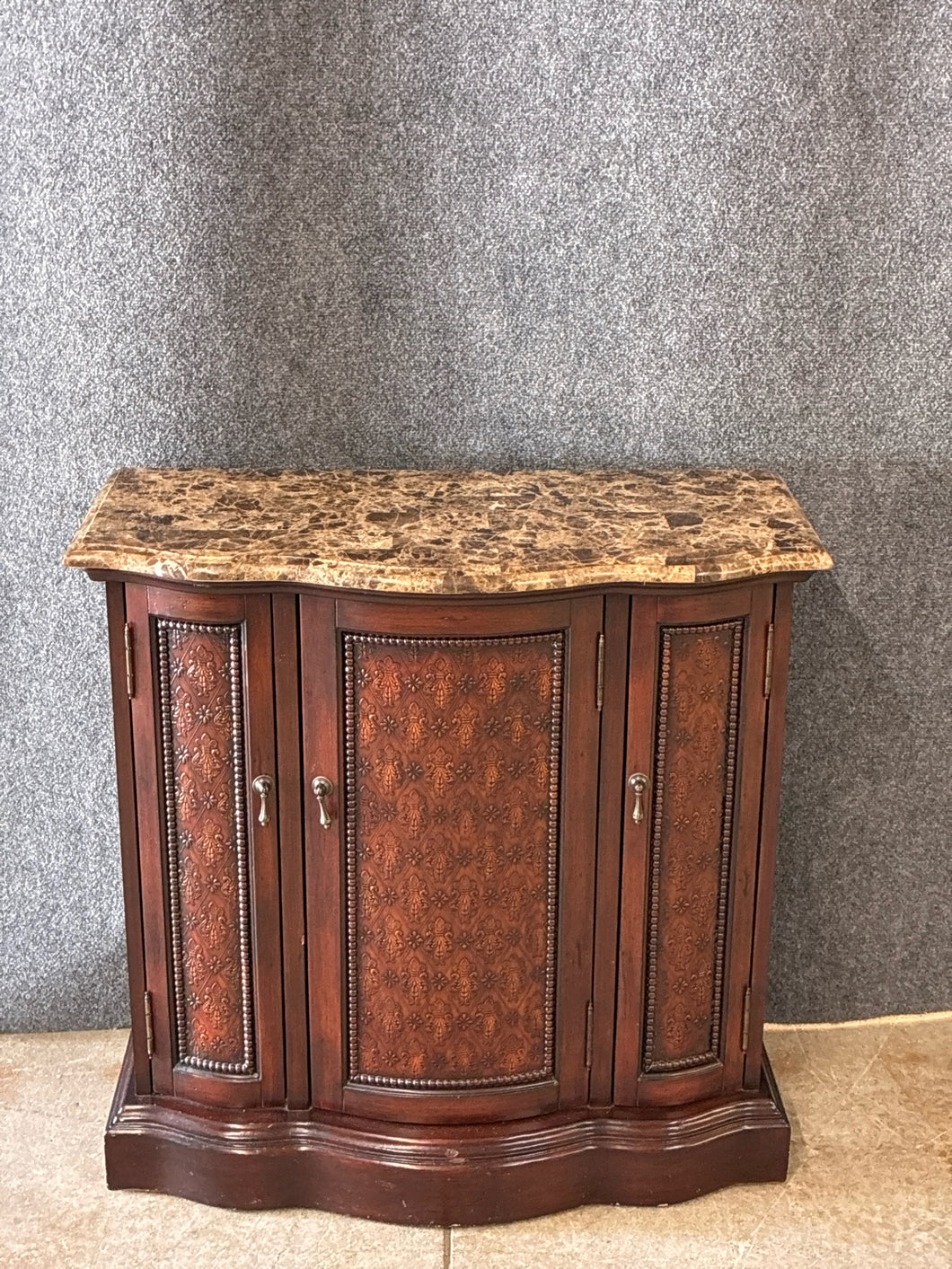 Traditional Stone Top Console Cabinet with Embossed Panel Doors
