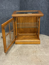 Load image into Gallery viewer, Lighted Display Cabinet Table