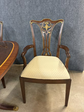 Load image into Gallery viewer, Henkel Harris Mahogany Dining Set
