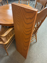 Load image into Gallery viewer, Vintage Pedestal Dining Table With 2 Leaf Extensions, 8 Pressback Chairs