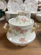 Load image into Gallery viewer, Limoges Dinnerware set