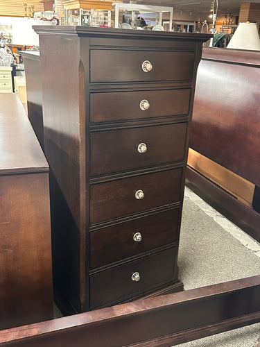 Tranistional Lingerie Chest in Dark Espresso Finish
