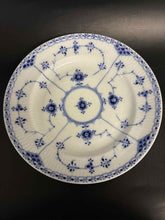Load image into Gallery viewer, Royal Copenhagen 2 Piece Plates