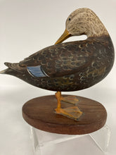 Load image into Gallery viewer, Wood Figurine