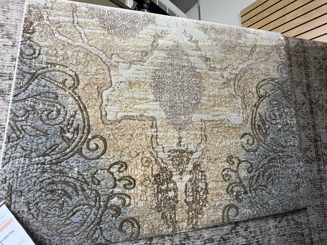 *NEW* HomeRoots Floral Power Loom Area Rug