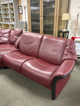 Load image into Gallery viewer, Ekornes Stressless Eldorado 3 Piece Leather Sectional With Storage Ottoman