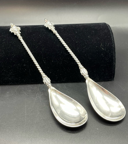 2 Piece Serving utensils