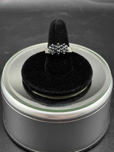 Load image into Gallery viewer, Sterling Silver Ring