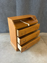 Load image into Gallery viewer, Oak Baby Changing Dresser