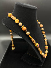 Load image into Gallery viewer, Necklace