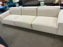 Load image into Gallery viewer, *NEW-OPEN BOX* Castlery Jonathan Extended Sofa