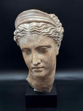 Load image into Gallery viewer, Ceramic Tan Sculpture