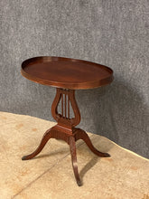 Load image into Gallery viewer, Mersman Mahogany Accent Table