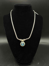 Load image into Gallery viewer, 1 Piece John Medeiros Round Two Tone Necklace