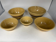 Load image into Gallery viewer, Robinson Ransbottom Stone 5 Piece Striped Mixing bowl