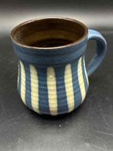 Load image into Gallery viewer, Pottery 2 Piece Mugs