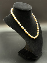 Load image into Gallery viewer, Gold Pearl Necklace