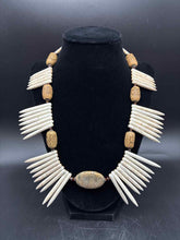 Load image into Gallery viewer, Necklace