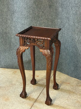 Load image into Gallery viewer, Carved Mahogany Plant Stand