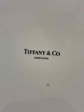 Load image into Gallery viewer, Tiffany &amp; Co Ceramic White Print 1 Piece Round Serving bowl
