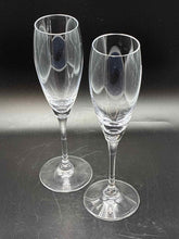 Load image into Gallery viewer, Waterford &amp; Robert Mondavi Pair of Crystal Fluted Champagne Glasses