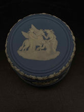 Load image into Gallery viewer, Wedgwood 2 Piece Box