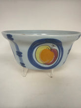 Load image into Gallery viewer, Pottery Multi-Color 1 Piece Fruit Serving bowl