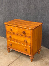 Load image into Gallery viewer, Lexington Country Style Chest