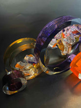 Load image into Gallery viewer, Glass Sculpture
