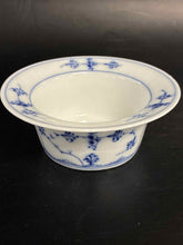 Load image into Gallery viewer, Royal Copenhagen Bowl