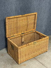 Load image into Gallery viewer, Woven Wicker Blanket Chest