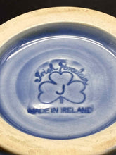 Load image into Gallery viewer, Wade Pottery Shamrock Planter/Urn